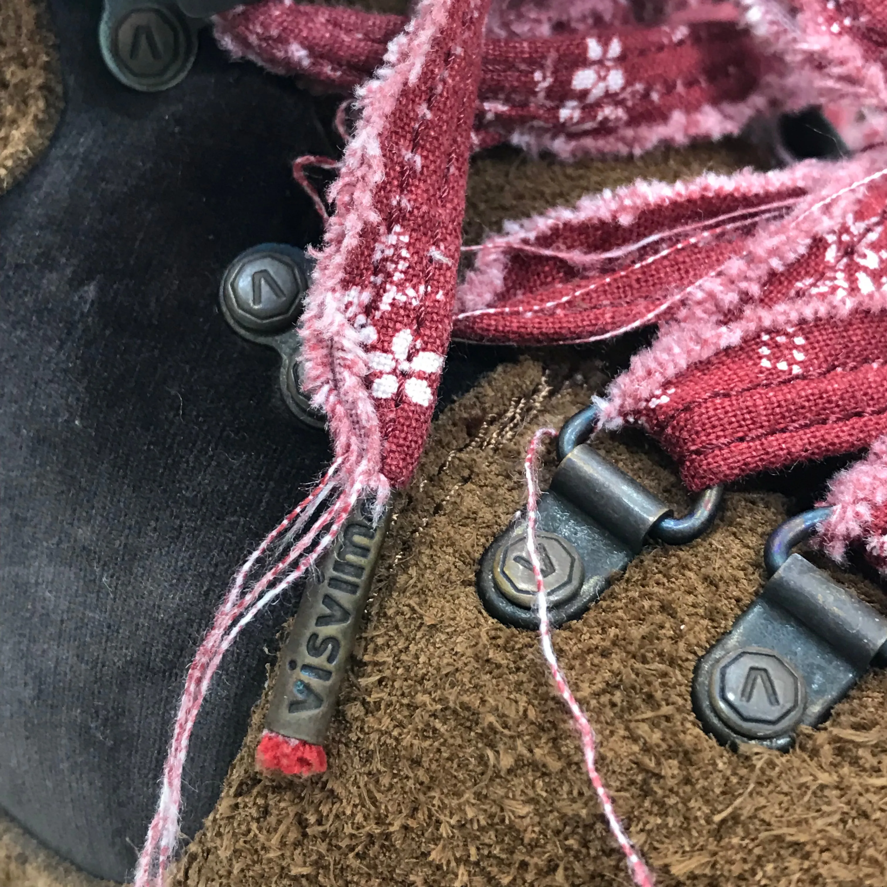 [11] Visvim Serra Boots Pizi Suede Brown