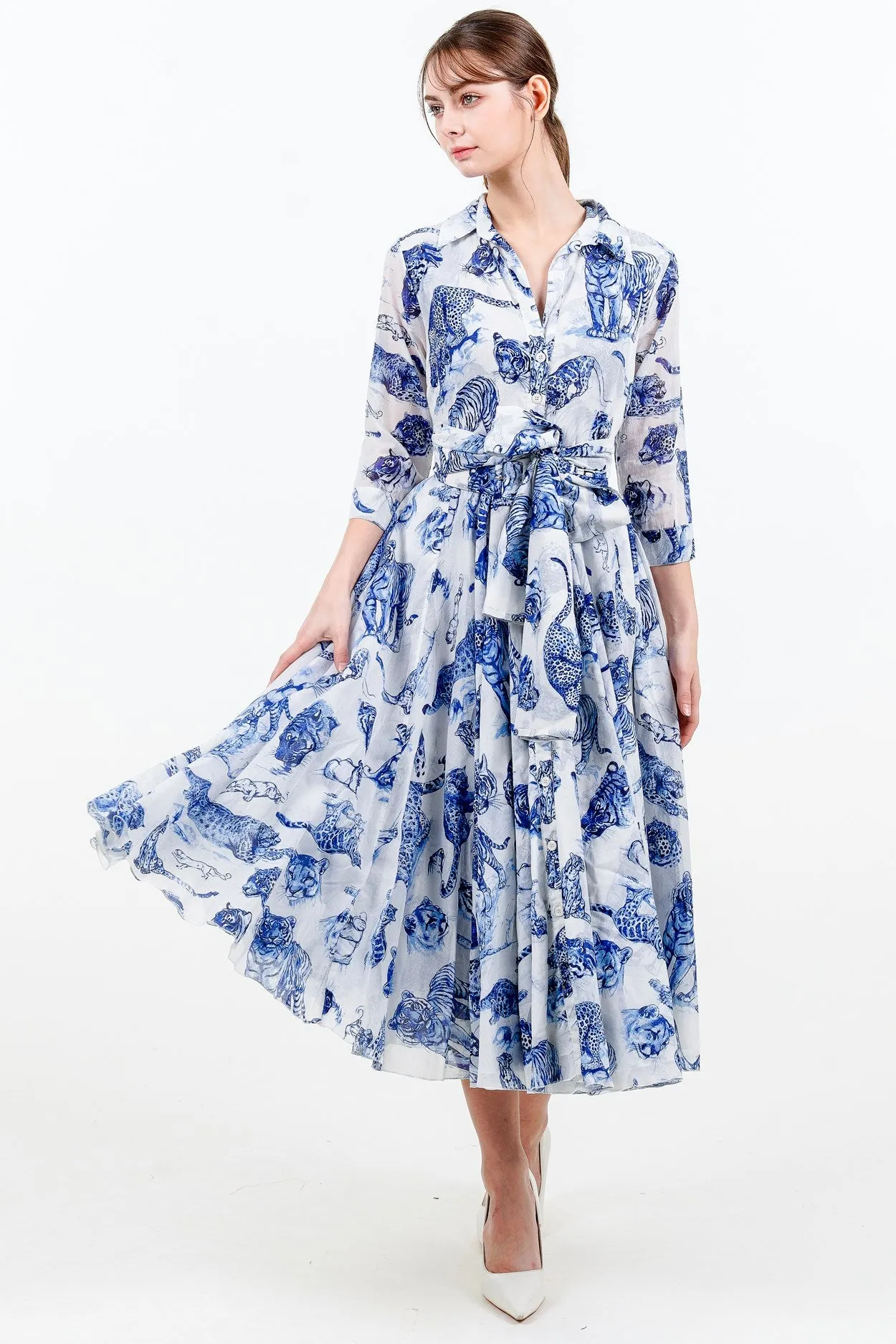 Aster Dress Shirt Collar 3/4 Sleeve Midi Length Cotton Musola (Tiger Toile Small)