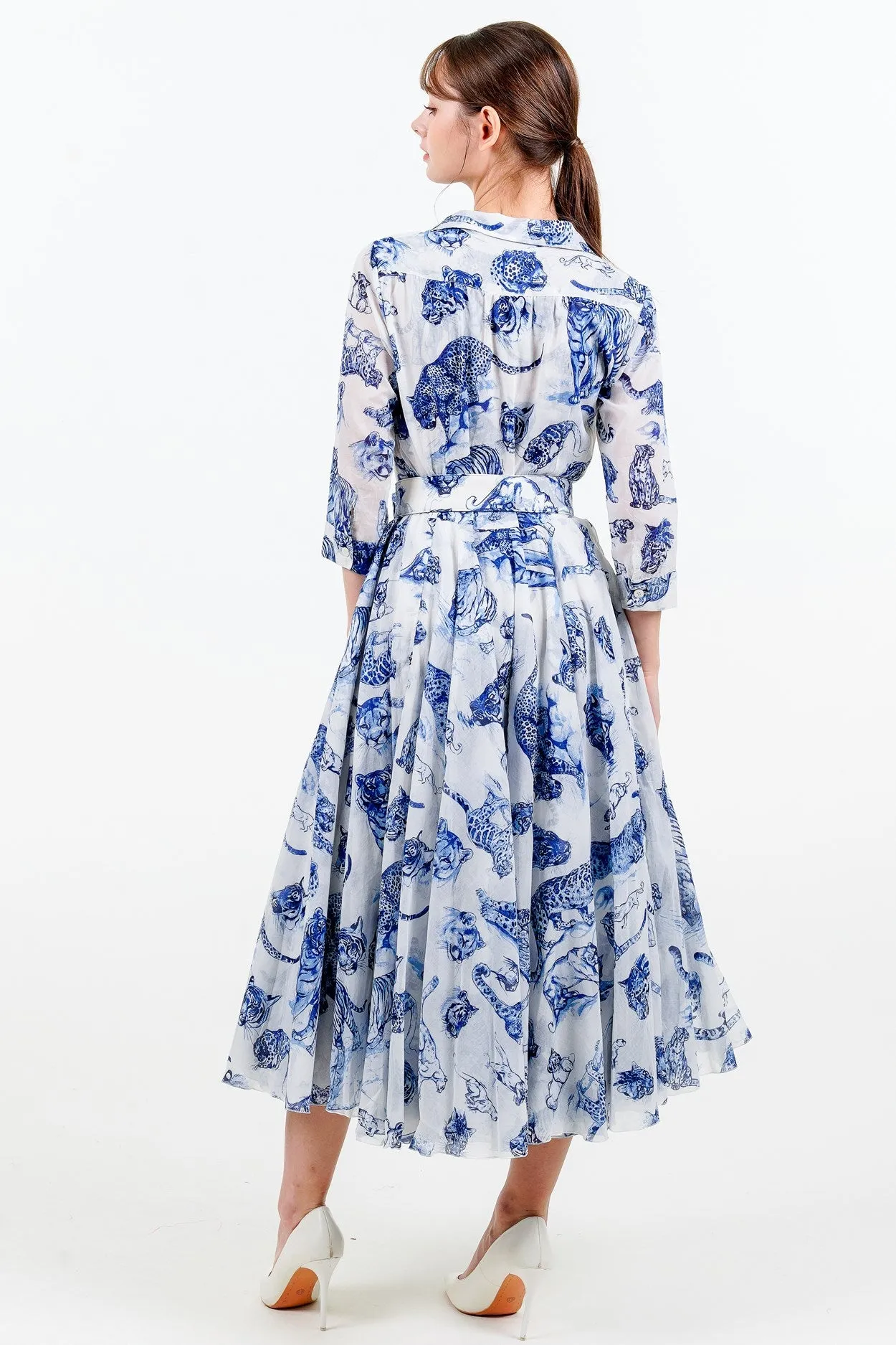 Aster Dress Shirt Collar 3/4 Sleeve Midi Length Cotton Musola (Tiger Toile Small)