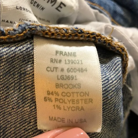 Frame Denim Le Garçon Distressed Blue Jeans 26