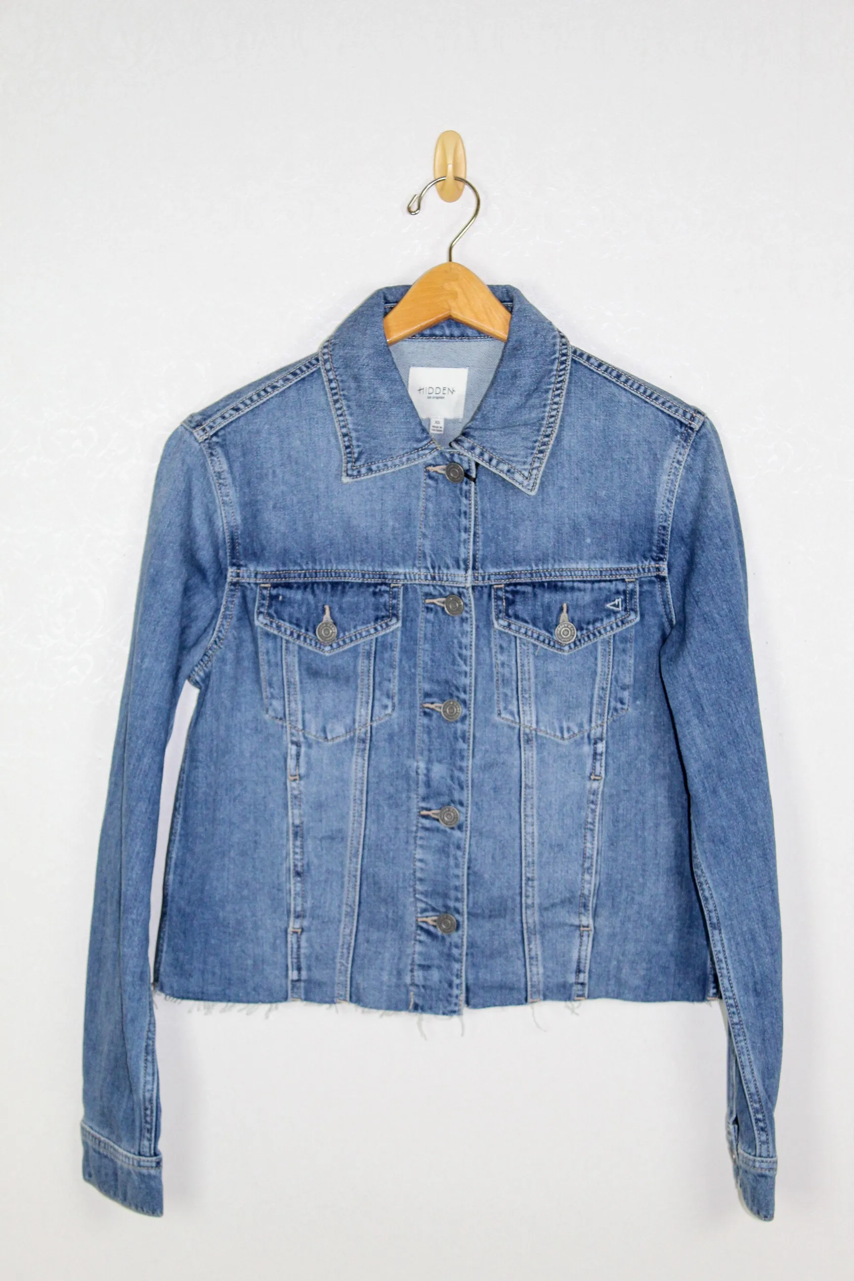 Hidden Trucker Jacket  Cut Bottom