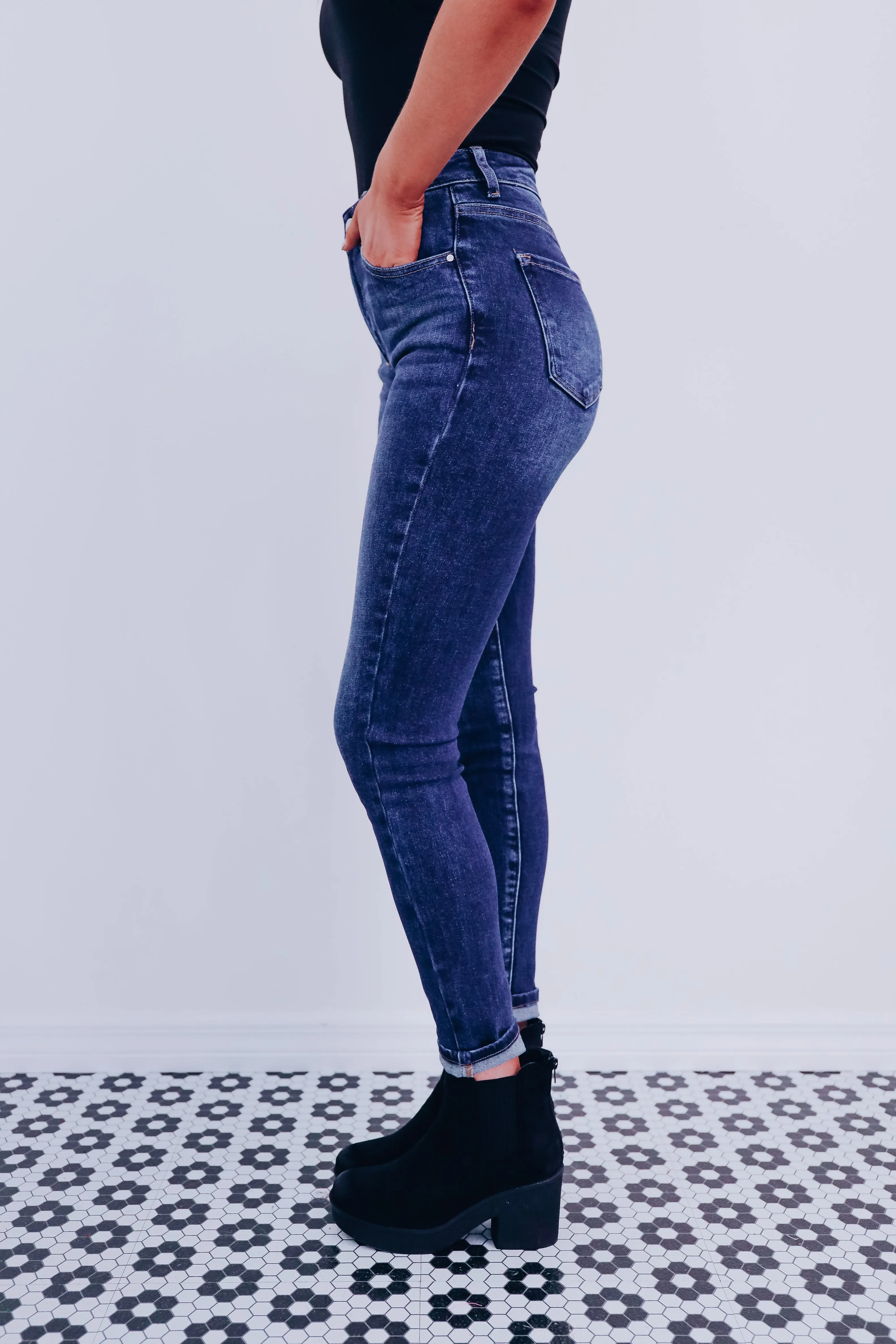 Lisa High Rise Skinny Jeans