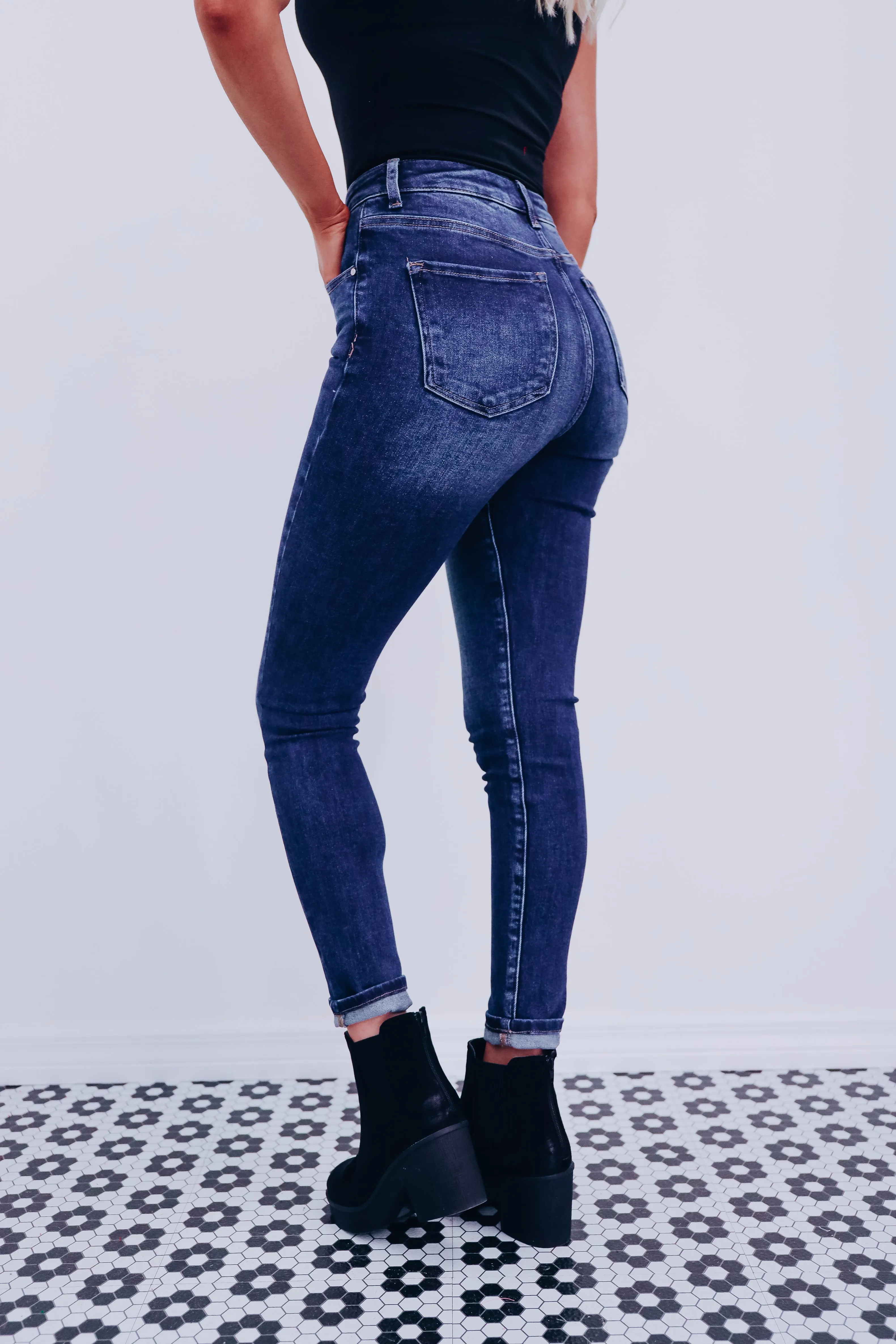 Lisa High Rise Skinny Jeans