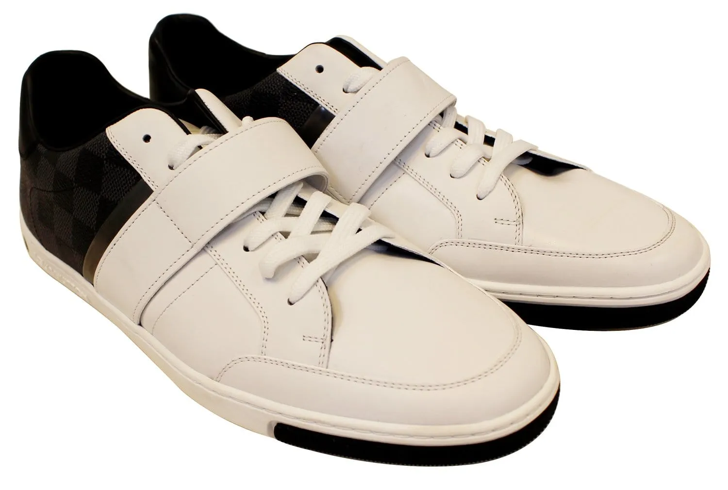 LOUIS VUITTON Men's Black White Damier Graphite Low Top Sneakers