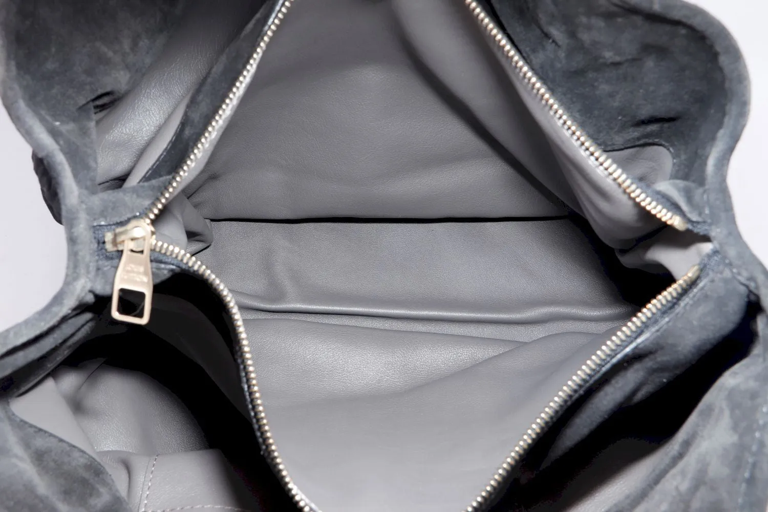 LOUIS VUITTON WHISPER WITH PYTHON SKIN HANDLE (M95811) (FL2058) GM SIZE, KOHL MONOGRAM EMBOSSED SUEDE, WITH DUST COVER