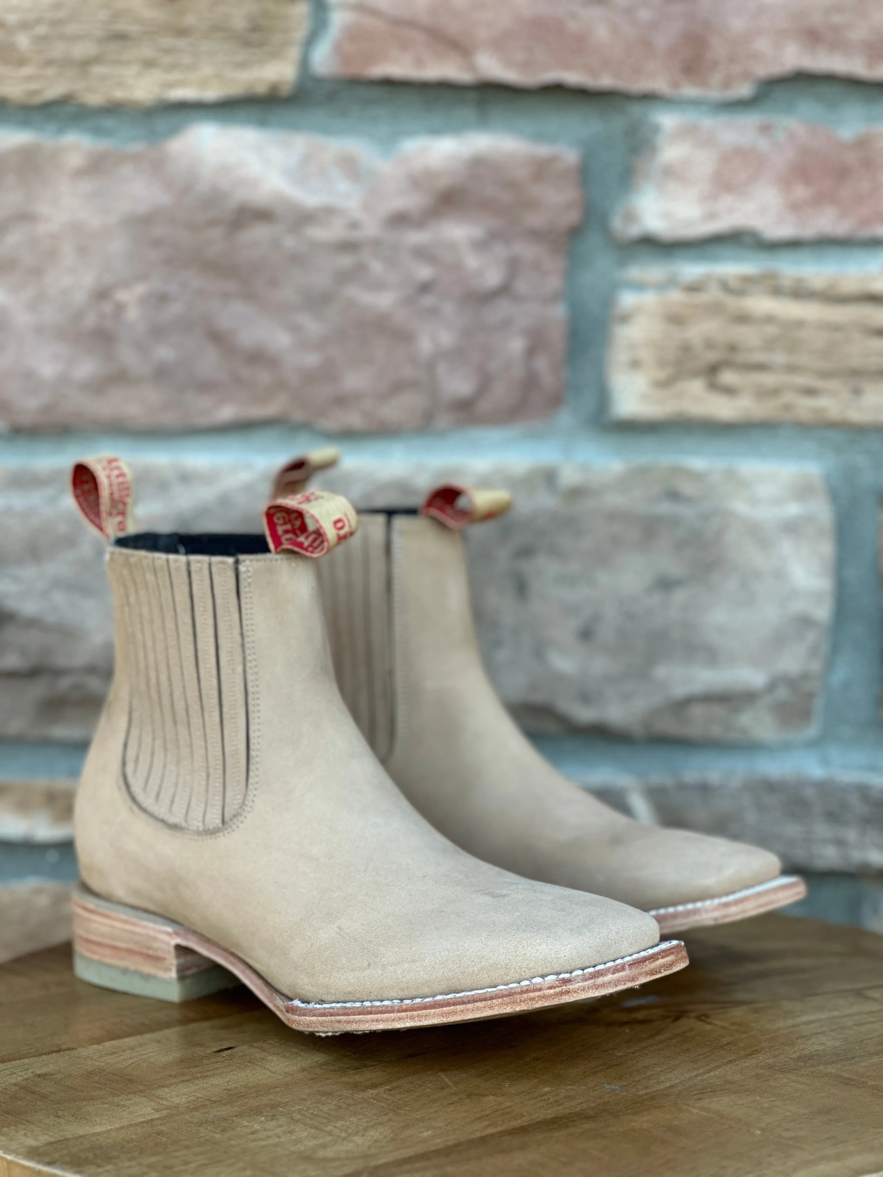 Men Beige/Orynx Nobuck Rodeo Botin