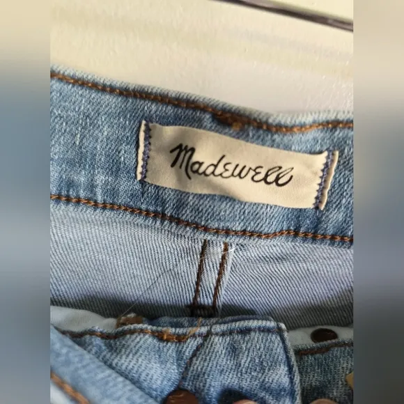 NWT Madewell, High-Rise Denim Shorts, Littleton Wash, NFO31, Size 27‎