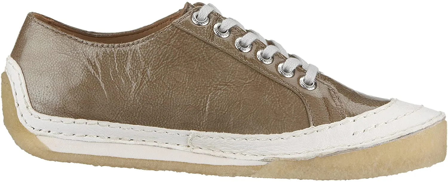 'Street Chic' women's sneaker