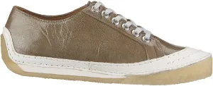 'Street Chic' women's sneaker