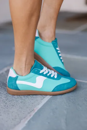 Take A Guess Emerald Sneakers