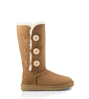 UGG Australia Women's Bailey Button Triplet II | Chestnut