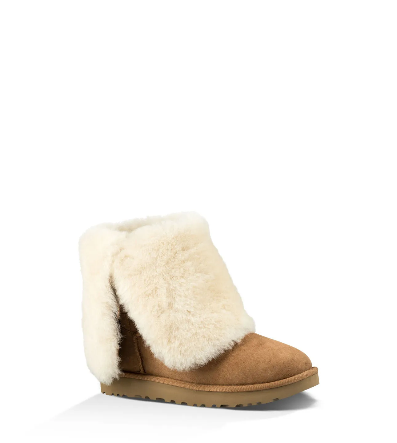 UGG Australia Women's Bailey Button Triplet II | Chestnut